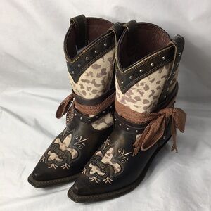 Rockin Country Womens rc 5005 Cowgirl Western Boots Size 6.5 Like-NEW Condition